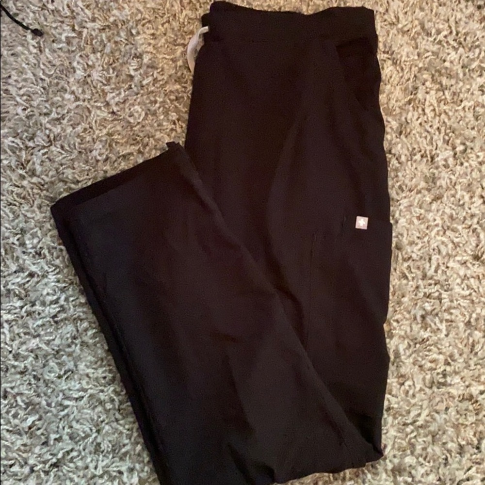 Figs cargo scrub bottoms